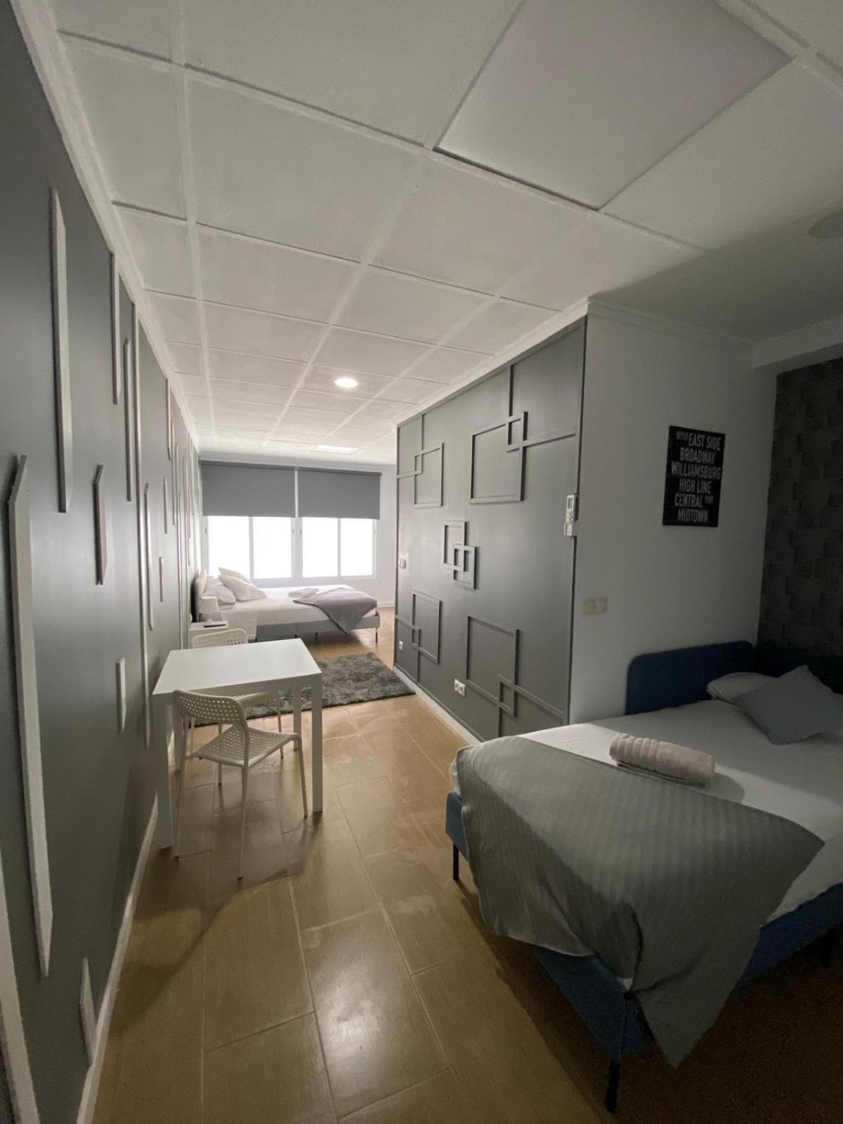 Optimus Comfort Валенсія Екстер'єр фото