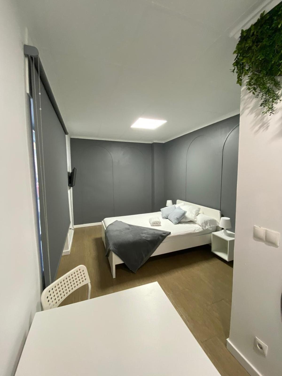 Optimus Comfort Валенсія Екстер'єр фото